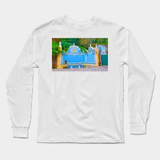 Fonte da Sabuga. Sintra. fontanário Long Sleeve T-Shirt